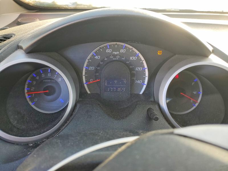 Photo 9 from auction – 2012 HONDA FIT with VIN JHMGE8H33CC032651