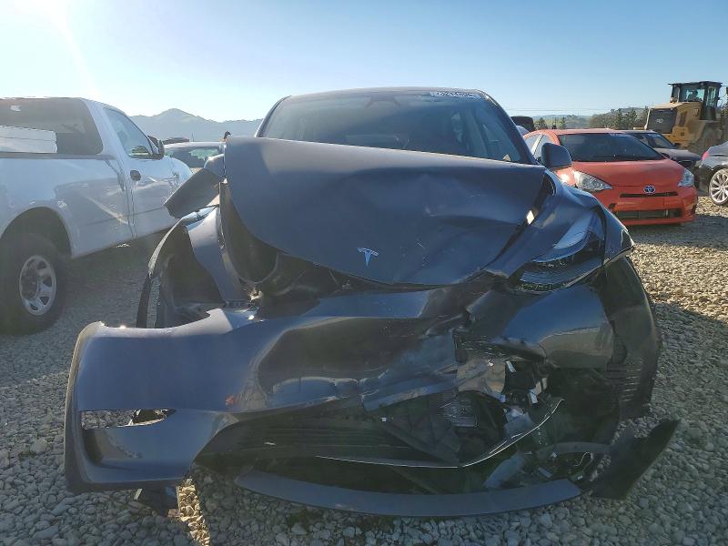 Photo 5 from auction – 2023 TESLA MODEL Y with VIN 7SAYGDEE6PF946287