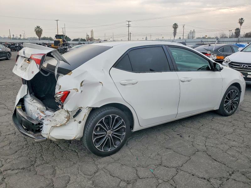 Photo 3 from auction – 2015 TOYOTA COROLLA L with VIN 5YFBURHEXFP181494