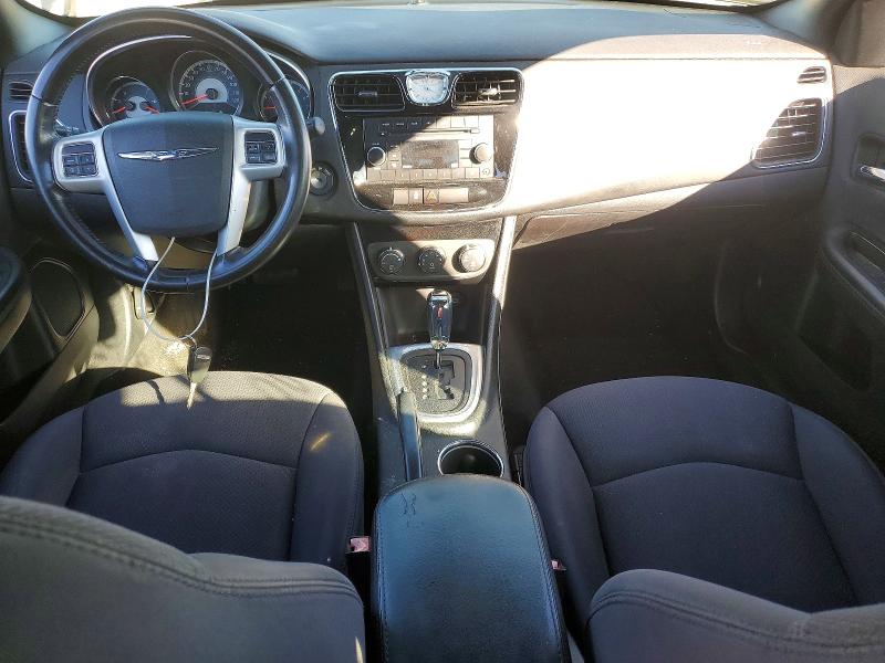 Photo 8 from auction – 2014 CHRYSLER 200 TOURIN with VIN 1C3CCBBB1EN112027