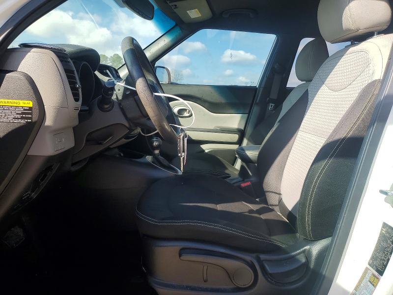 Photo 7 from auction – 2016 KIA SOUL with VIN KNDJP3A54G7409888