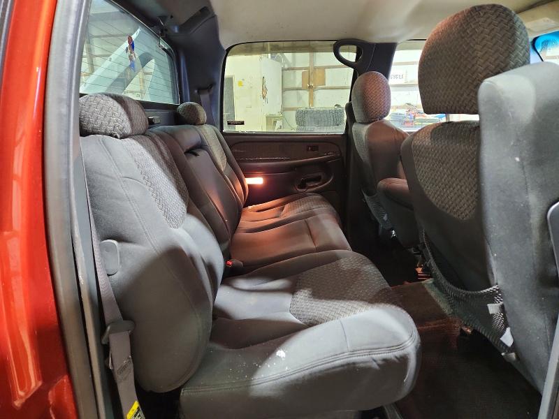Photo 10 from auction – 2002 CHEVROLET AVALANCHE with VIN 3GNEK13T22G278562