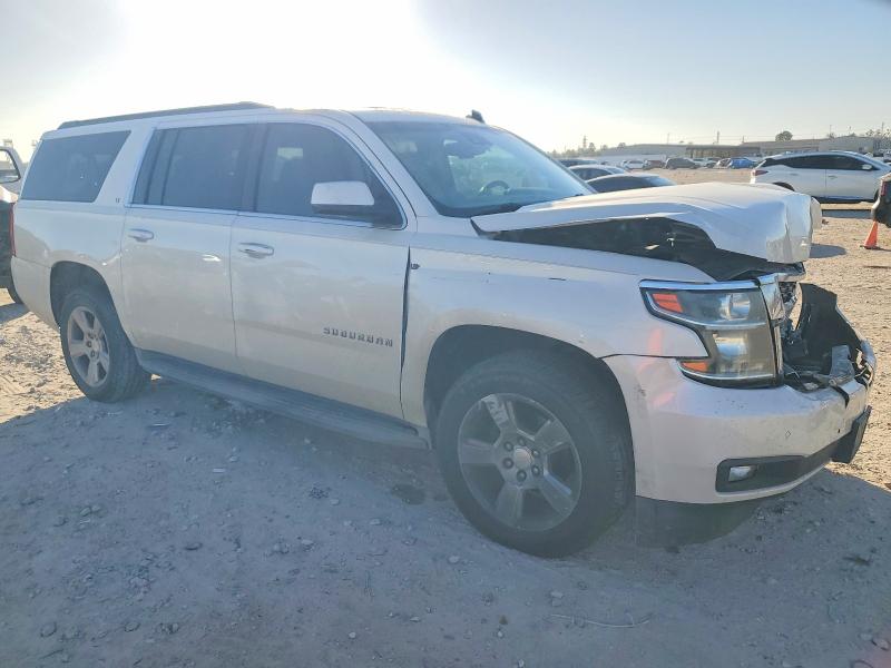 Photo 4 from auction – 2015 CHEVROLET SUBURBAN with VIN 1GNSCJKC3FR130007