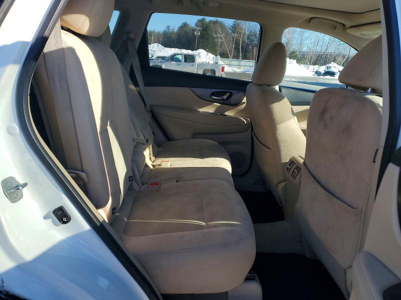 Photo 11 from auction – 2015 NISSAN ROGUE S with VIN 5N1AT2MV5FC909450