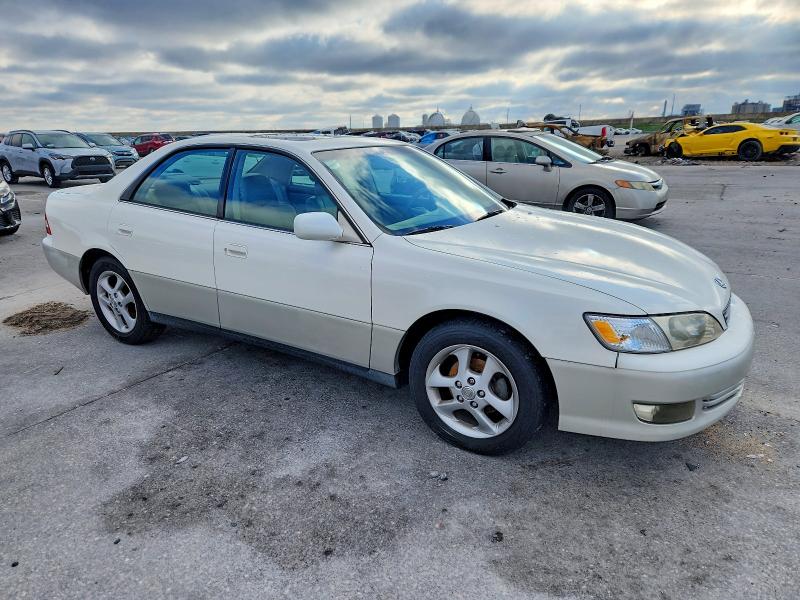 صورة رقم 4 من المزاد - 2001 LEXUS ES 300 مع VIN JT8BF28G410336285