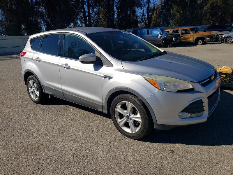 Photo 4 from auction – 2014 FORD ESCAPE SE with VIN 1FMCU0GX5EUD18521