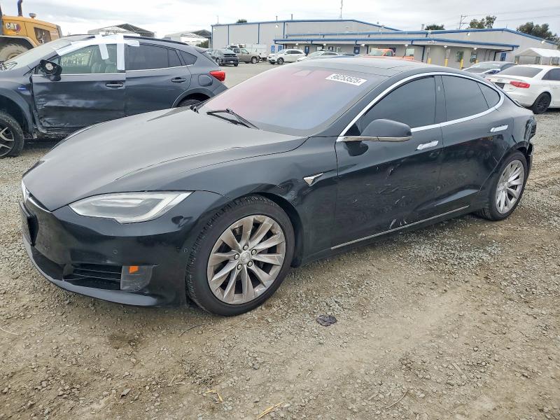 TESLA MODEL S 2017 with VIN 5YJSA1E10HF195785 - Photo from auction