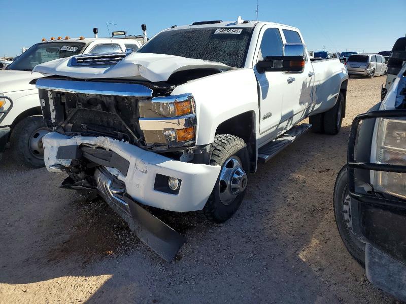 CHEVROLET SILVERADO 2019 with VIN 1GC4KYEY5KF192122 - Photo from auction