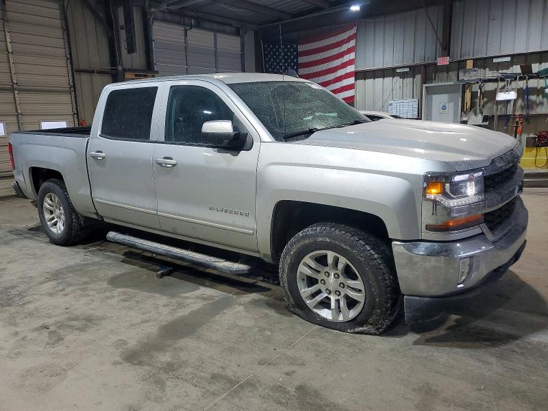 Photo 4 from auction – 2018 CHEVROLET SILVERADO with VIN 3GCUKREC1JG223857