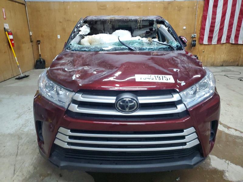 Photo 5 from auction – 2017 TOYOTA HIGHLANDER with VIN 5TDZZRFH7HS219397