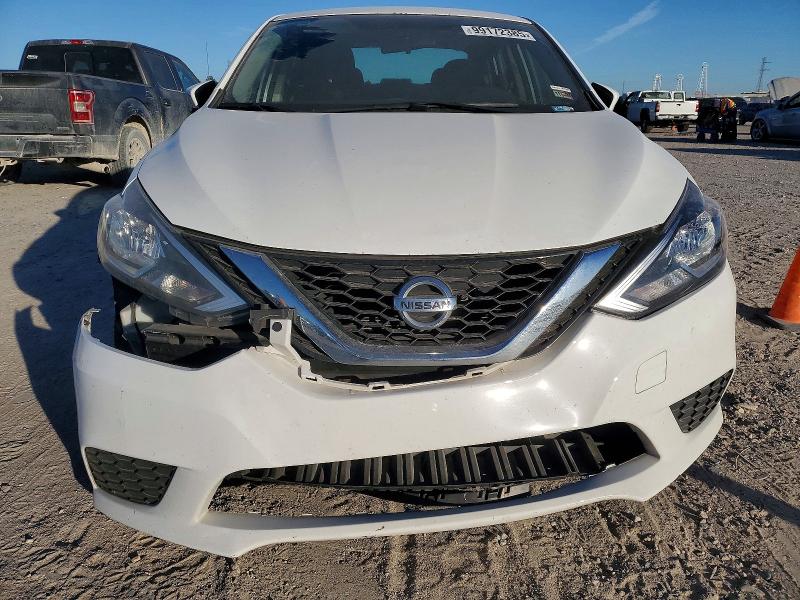 Photo 5 from auction – 2017 NISSAN SENTRA S with VIN 3N1AB7AP1HY328311