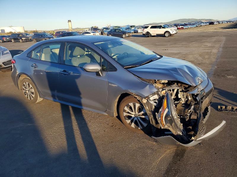 Photo 4 from auction – 2020 TOYOTA COROLLA LE with VIN JTDEBRBE1LJ007681