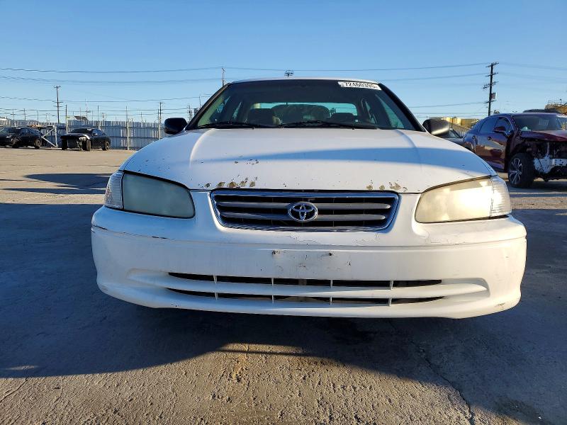 Photo 5 from auction – 2000 TOYOTA CAMRY with VIN JT2BG22K6Y0461769