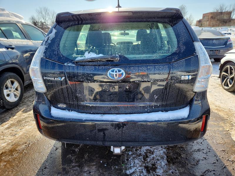 Photo 6 from auction – 2013 TOYOTA PRIUS V with VIN JTDZN3EU3D3194288