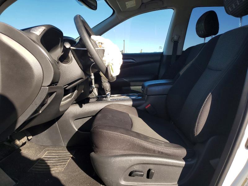 Photo 7 from auction – 2019 NISSAN PATHFINDER with VIN 5N1DR2MN0KC577455