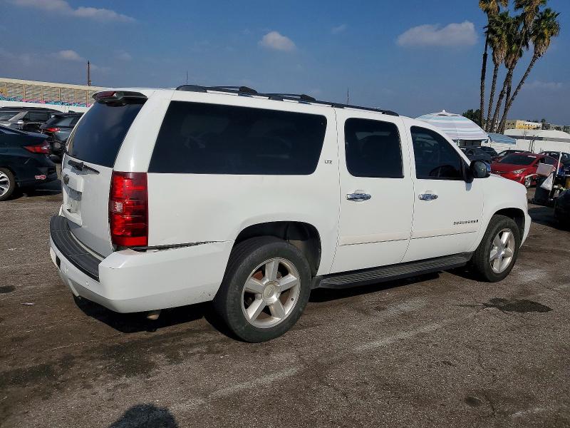 Photo 3 from auction – 2008 CHEVROLET SUBURBAN with VIN 3GNFC16JX8G185986