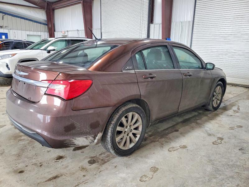 Photo 3 from auction – 2013 CHRYSLER 200 TOURIN with VIN 1C3CCBBB4DN706559
