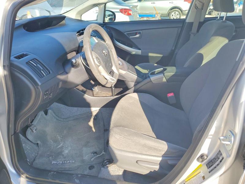 Photo 7 from auction – 2013 TOYOTA PRIUS with VIN JTDKN3DU5D5689776