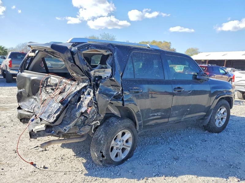 Zdjęcie 3 z aukcji – 2014 TOYOTA 4RUNNER SR z VIN JTEZU5JRXE5069547