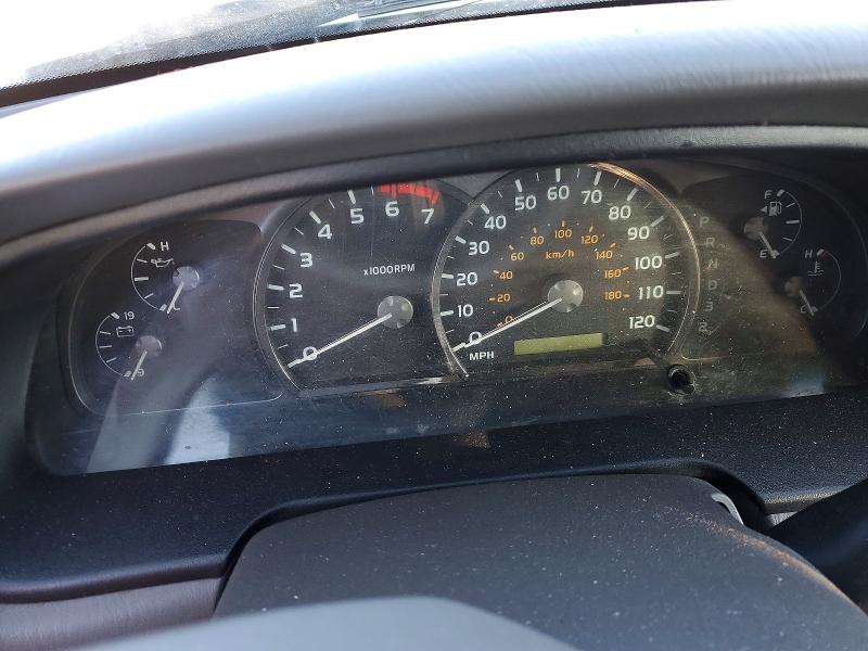 Photo 9 from auction – 2005 TOYOTA SEQUOIA with VIN 5TDZT34A85S244552