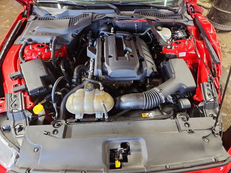 Photo 11 from auction – 2017 FORD MUSTANG with VIN 1FATP8UH0H5282524