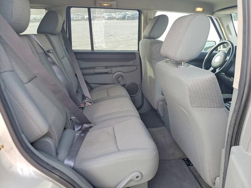Photo 10 from auction – 2007 JEEP COMMANDER with VIN 1J8HG48K07C608629