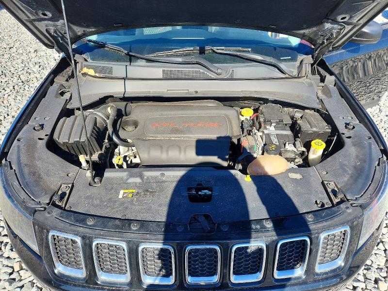 Photo 12 from auction – 2018 JEEP COMPASS with VIN 3C4NJCABXJT204166