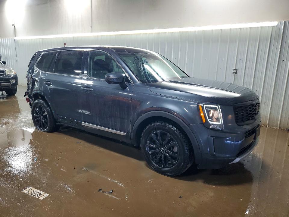Photo 4 from auction – 2022 KIA TELLURIDE with VIN 5XYP2DHC6NG213342