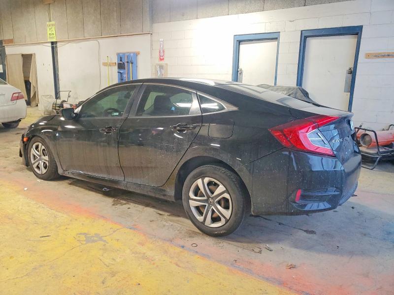 Photo 2 from auction – 2018 HONDA CIVIC with VIN 19XFC2F5XJE041129