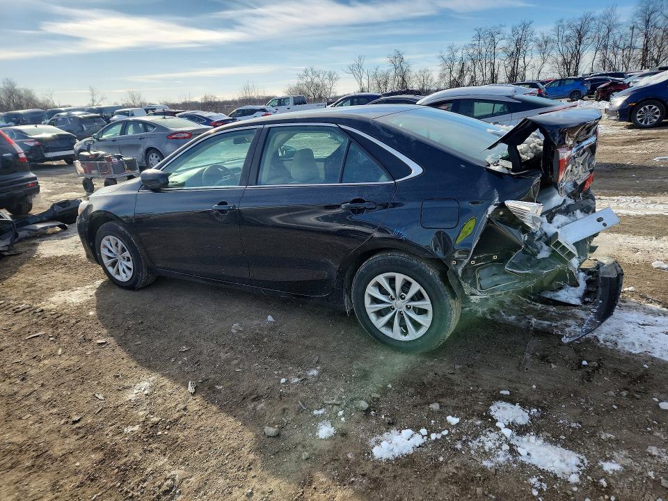 Photo 2 from auction – 2017 TOYOTA CAMRY with VIN 4T1BF1FK7HU705156