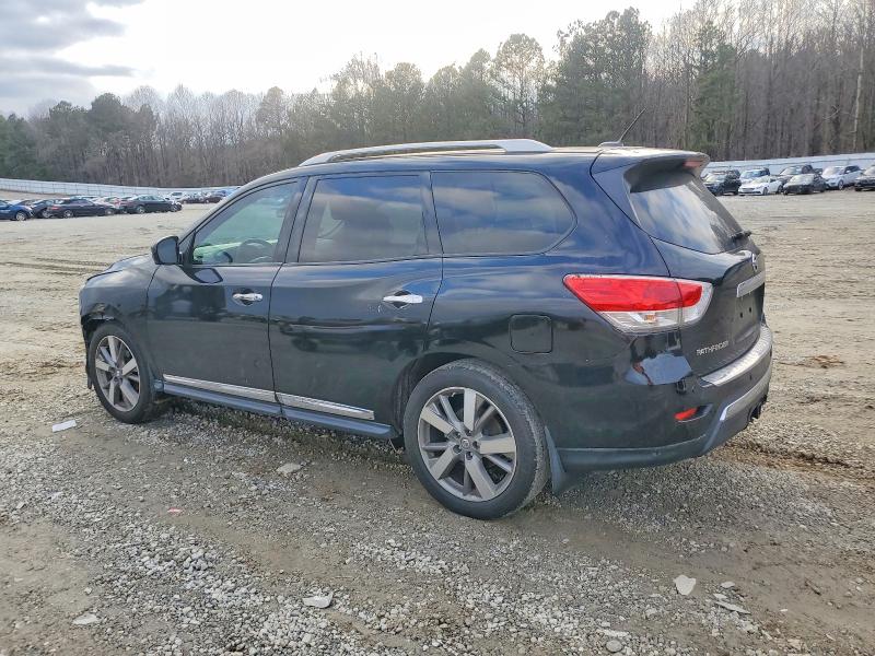 Photo 2 from auction – 2014 NISSAN PATHFINDER with VIN 5N1AR2MN5EC666848