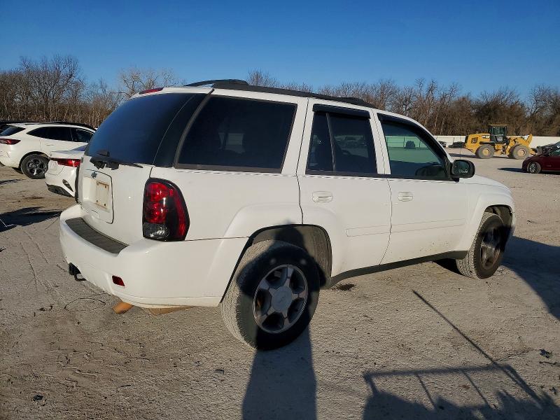 Photo 3 from auction – 2008 CHEVROLET TRAILBLAZE with VIN 1GNET13M582181864