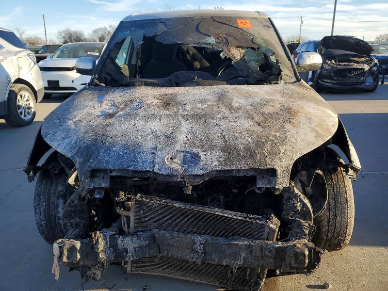 Photo 5 from auction – 2016 KIA SOUL with VIN KNDJN2A26G7827083