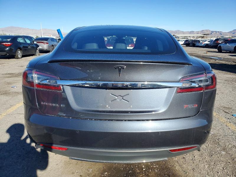 Photo 6 from auction – 2016 TESLA MODEL S with VIN 5YJSA1E41GF134972