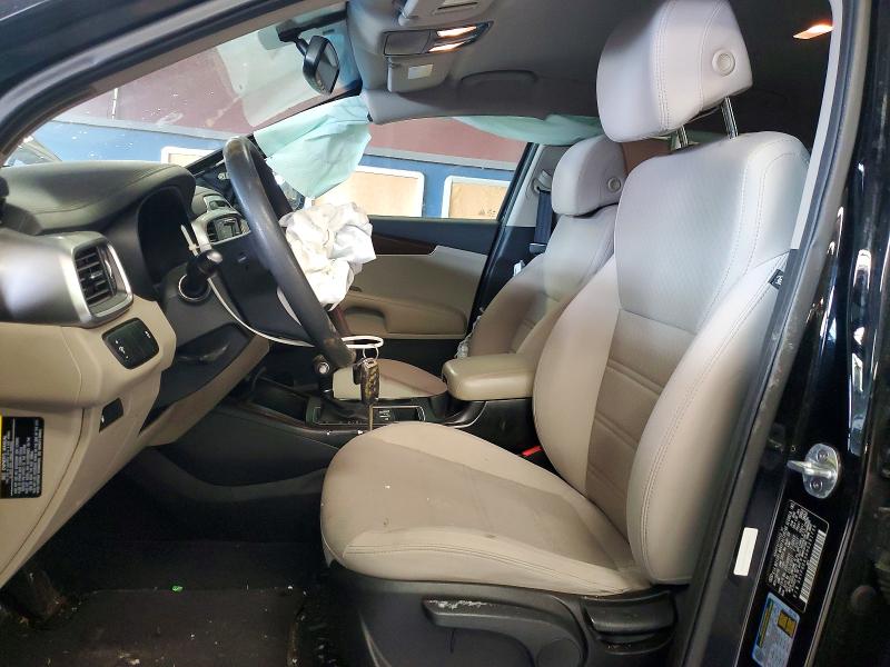 Photo 7 from auction – 2017 KIA SORENTO LX with VIN 5XYPGDA56HG291735