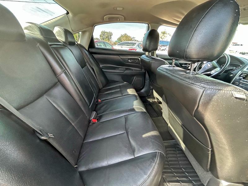 Photo 6 from auction – 2017 NISSAN ALTIMA 2.5 with VIN 1N4AL3AP7HC162023