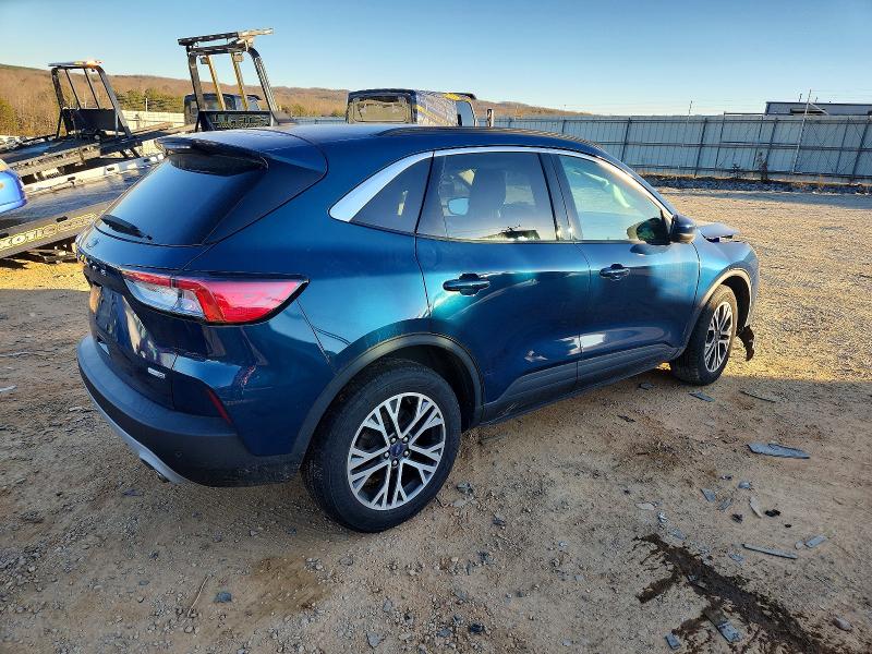 Photo 3 from auction – 2020 FORD ESCAPE SEL with VIN 1FMCU9H68LUB00547