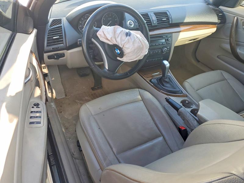 Photo 8 from auction – 2009 BMW 128 I with VIN WBAUL73559VJ75382