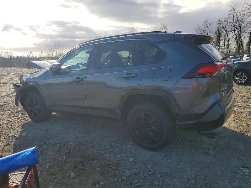 Photo 2 from auction – 2019 TOYOTA RAV4 LE with VIN 2T3F1RFV0KC039444