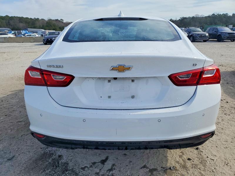 Photo 6 from auction – 2024 CHEVROLET MALIBU LT with VIN 1G1ZD5ST0RF146997