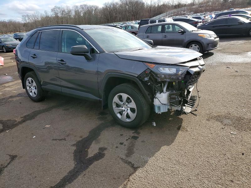Photo 4 from auction – 2021 TOYOTA RAV4 LE with VIN 2T3F1RFV6MW189978