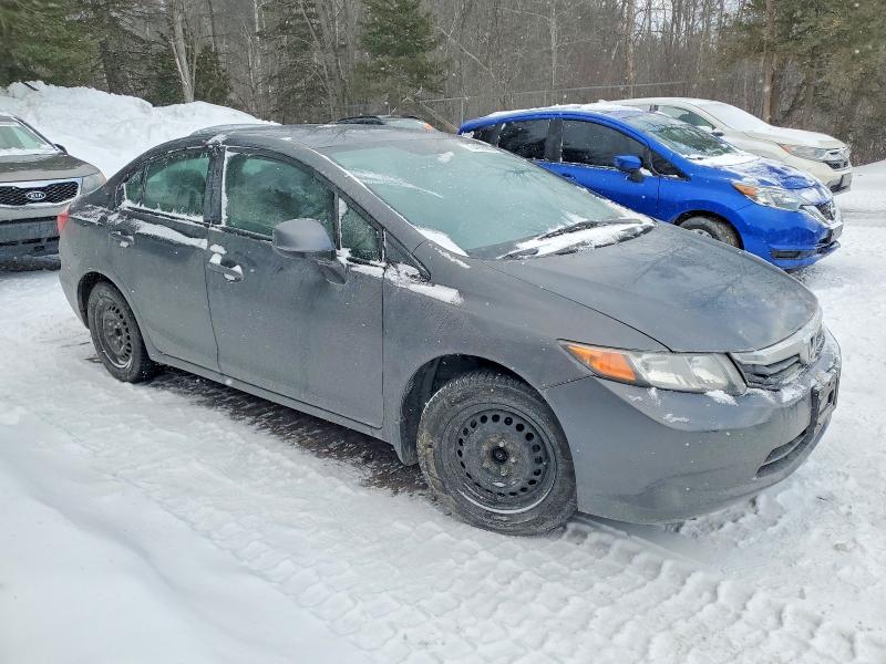 Zdjęcie 4 z aukcji – 2012 HONDA CIVIC LX z VIN 2HGFB2F48CH054285