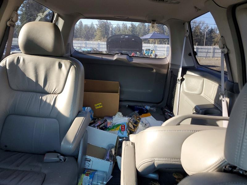 Photo 10 from auction – 2004 HONDA ODYSSEY with VIN 5FNRL18704B033402