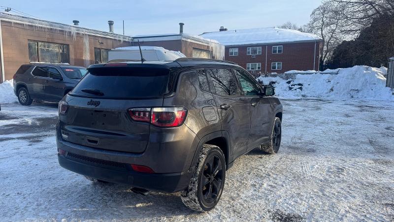 Photo 4 from auction – 2018 JEEP COMPASS LA with VIN 3C4NJDBBXJT395026