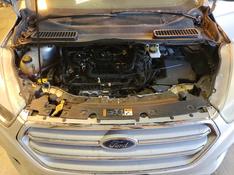Photo 12 from auction – 2019 FORD ESCAPE SE with VIN 1FMCU0GD2KUB00943