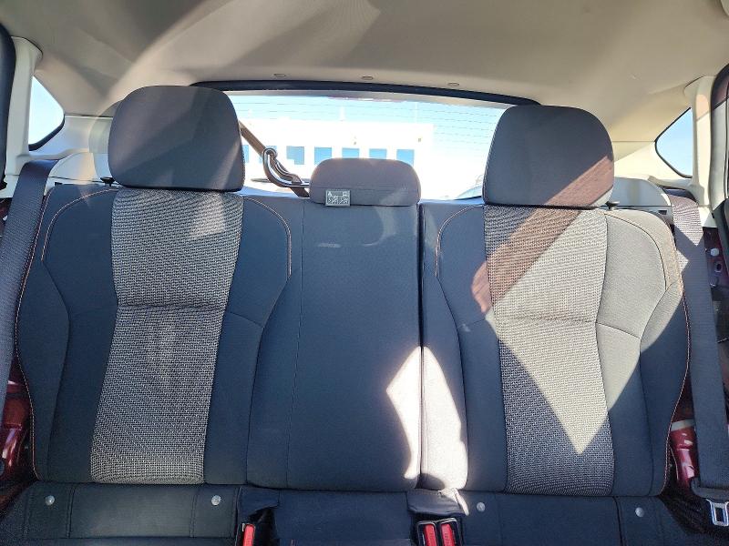 Photo 10 from auction – 2018 SUBARU CROSSTREK with VIN JF2GTABC4JH273806