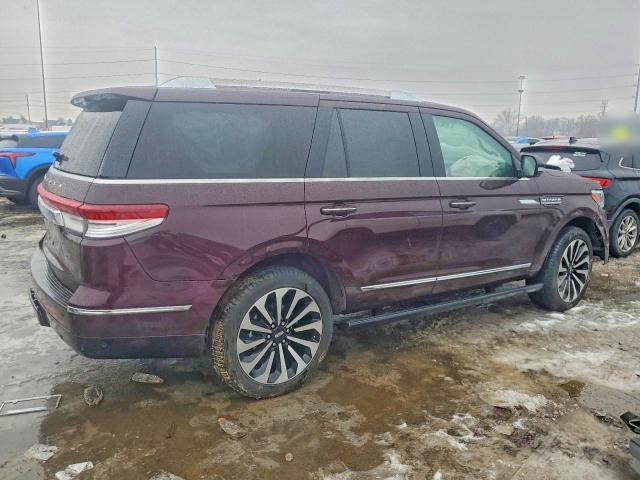 Photo 3 from auction – 2024 LINCOLN NAVIGATOR with VIN 5LMJJ2LG3REL00100