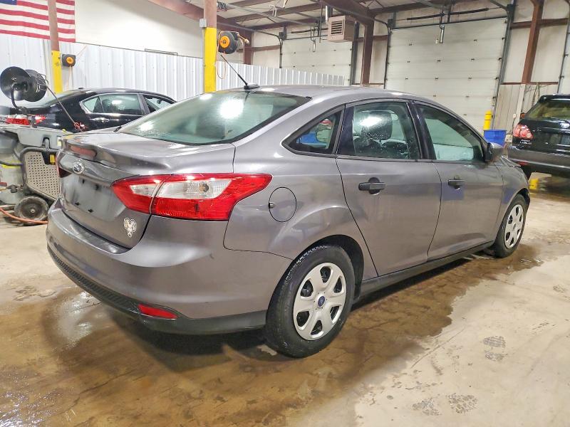 Photo 3 from auction – 2013 FORD FOCUS with VIN 1FADP3E29DL378529