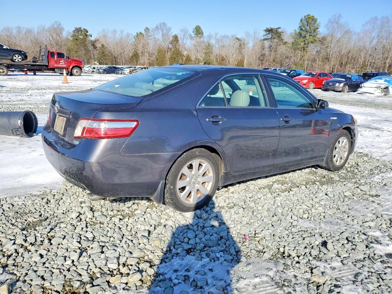 Photo 3 from auction – 2007 TOYOTA CAMRY HYBR with VIN 4T1BB46K77U030095