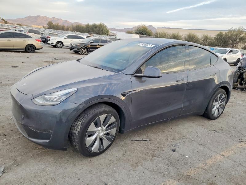 TESLA MODEL Y 2022 with VIN 7SAYGDEE5NF434548 - Photo from auction